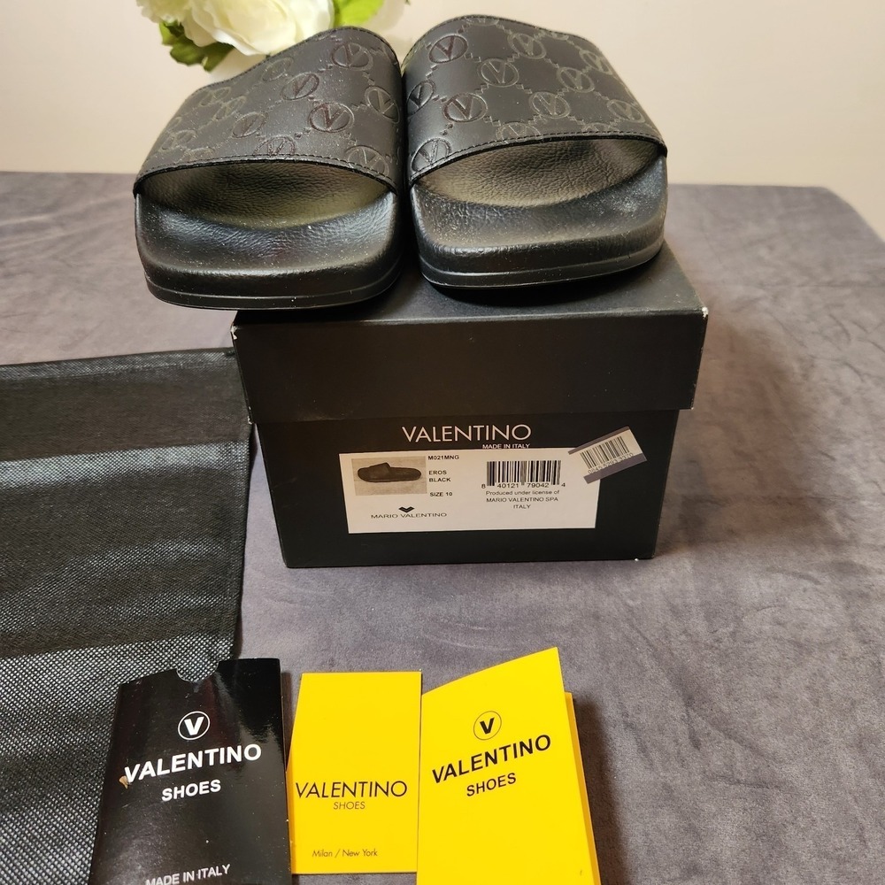 Mario Valentino Eros Black Logo Slide Sandals Size 10 NIB Made in Italy - Picture 4 of 9